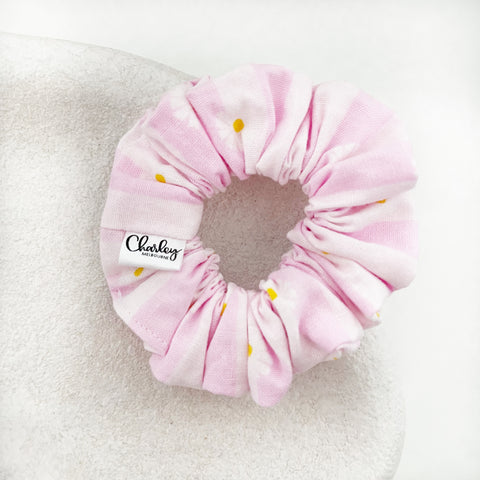 Daisy Scrunchie