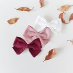 The Scarlet Bow Set